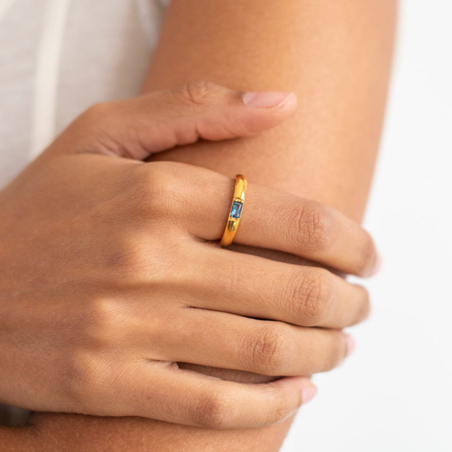GEM RING (BIRTH-STONES)