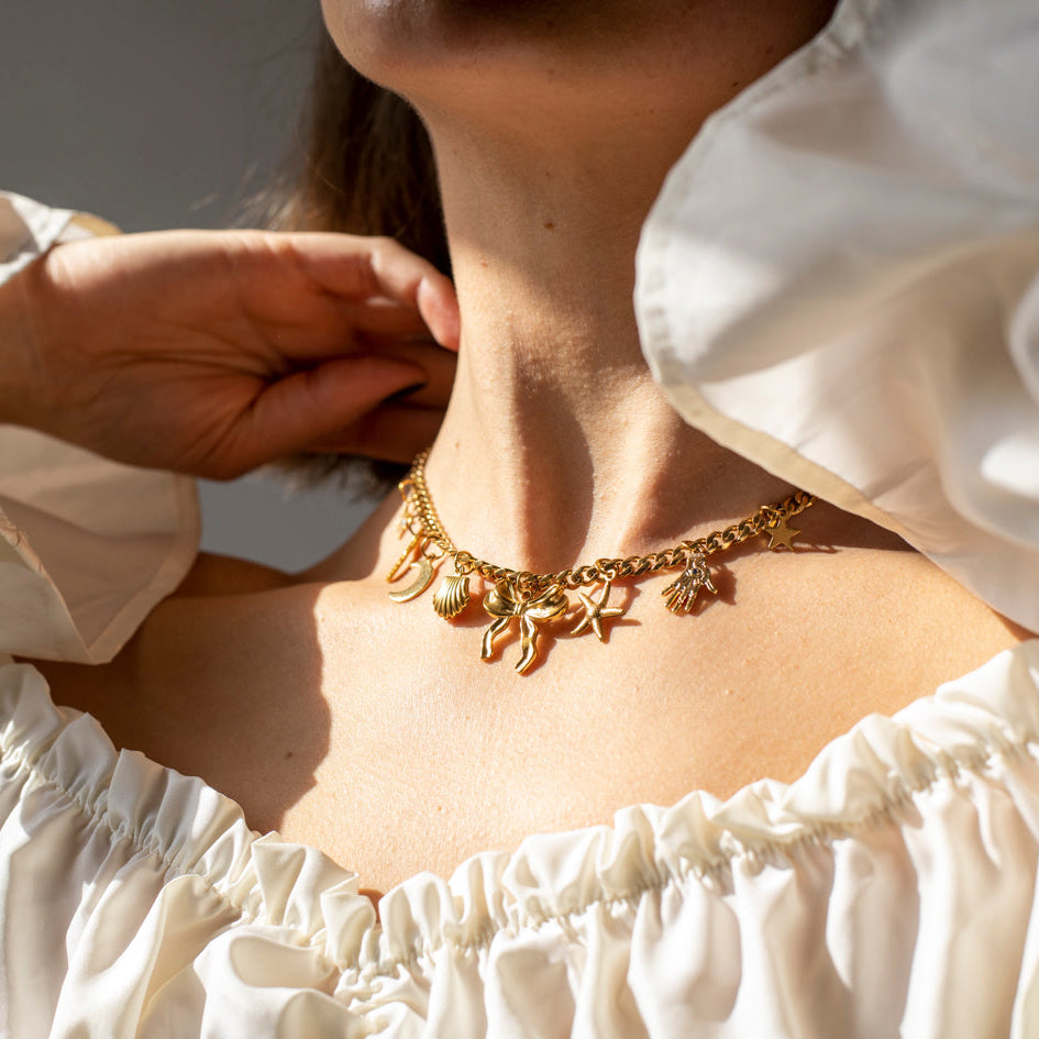 MAKE YOUR OWN CHARM NECKLACE/BRACELET @ SHOP GAL (FITZROY, MELB)