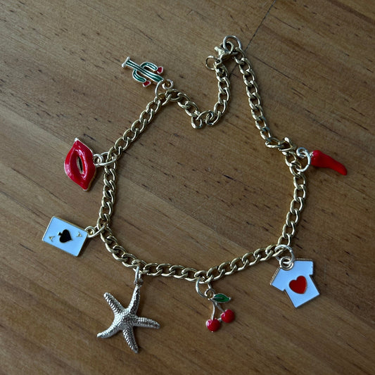 MAKE YOUR OWN CHARM BRACELET AT GILLES AT THE GROUNDS
