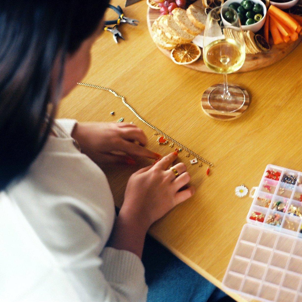MAKE YOUR OWN CHARM NECKLACE/BRACELET @ SHOP GAL (FITZROY, MELB)
